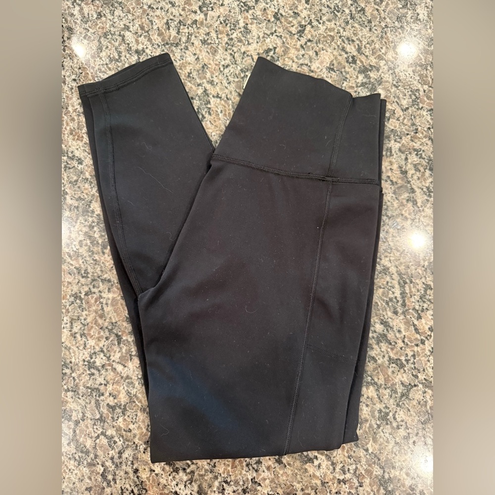 Vuori Black High-Waisted Leggings